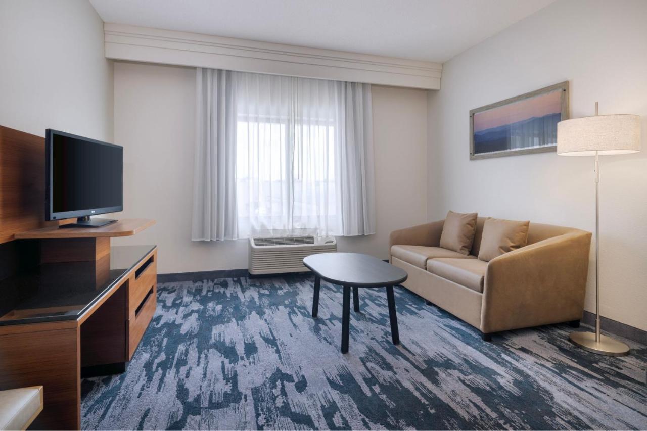 Fairfield Inn & Suites Orlando Осоєє Екстер'єр фото