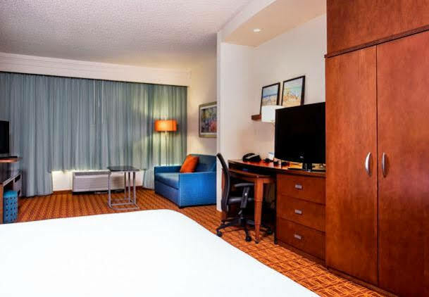 Fairfield Inn & Suites Orlando Осоєє Екстер'єр фото